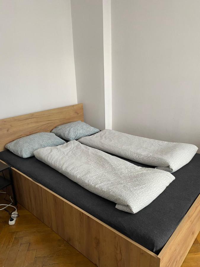 Classy Rooms In Old Town Krakow Exterior photo
